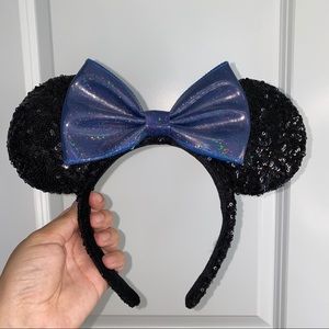 Disney Parks Sequin Minnie Mouse Ear Headband